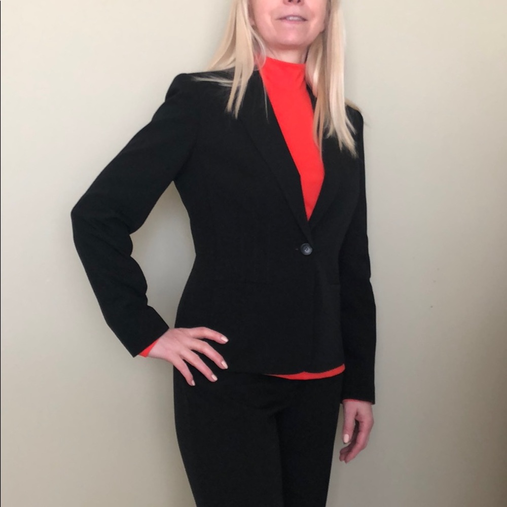 Jones New York business suit, size 6